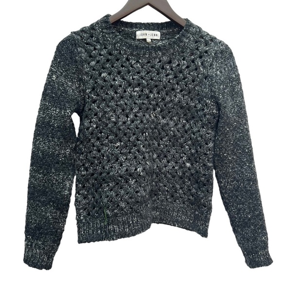 John & Jenn Dark Grey Basketweave Sweater Size XS - Picture 2 of 9